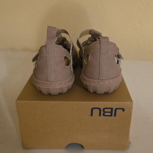 JBU Women's Beige Strappy Sandals - Picture 3 of 5